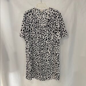 A New Day Dot Pattern V-Neck Dress